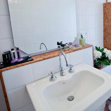 Hotel apartamentowy Tenuta Quadrifoglio Gambassi Terme