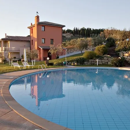 Tenuta Quadrifoglio Aparthotel Gambassi Terme