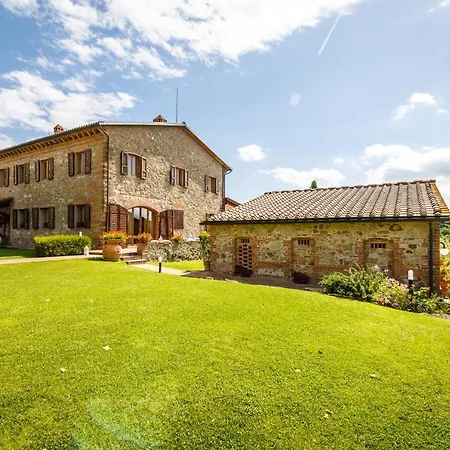 Tenuta Quadrifoglio Aparthotel *