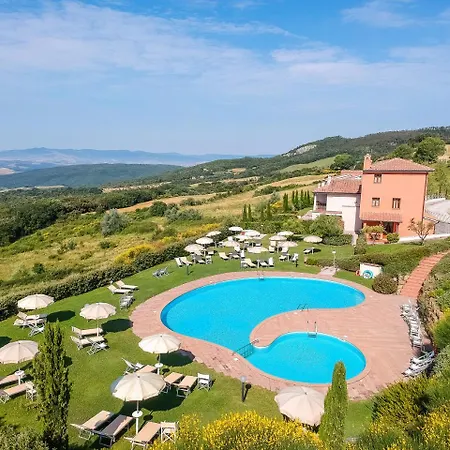 Aparthotel Tenuta Quadrifoglio *