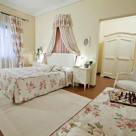 Tenuta Quadrifoglio Aparthotel *